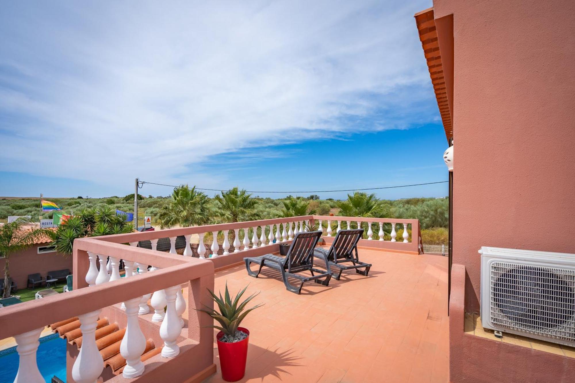 Villa Paradis - Quartos Pera Bagian luar foto