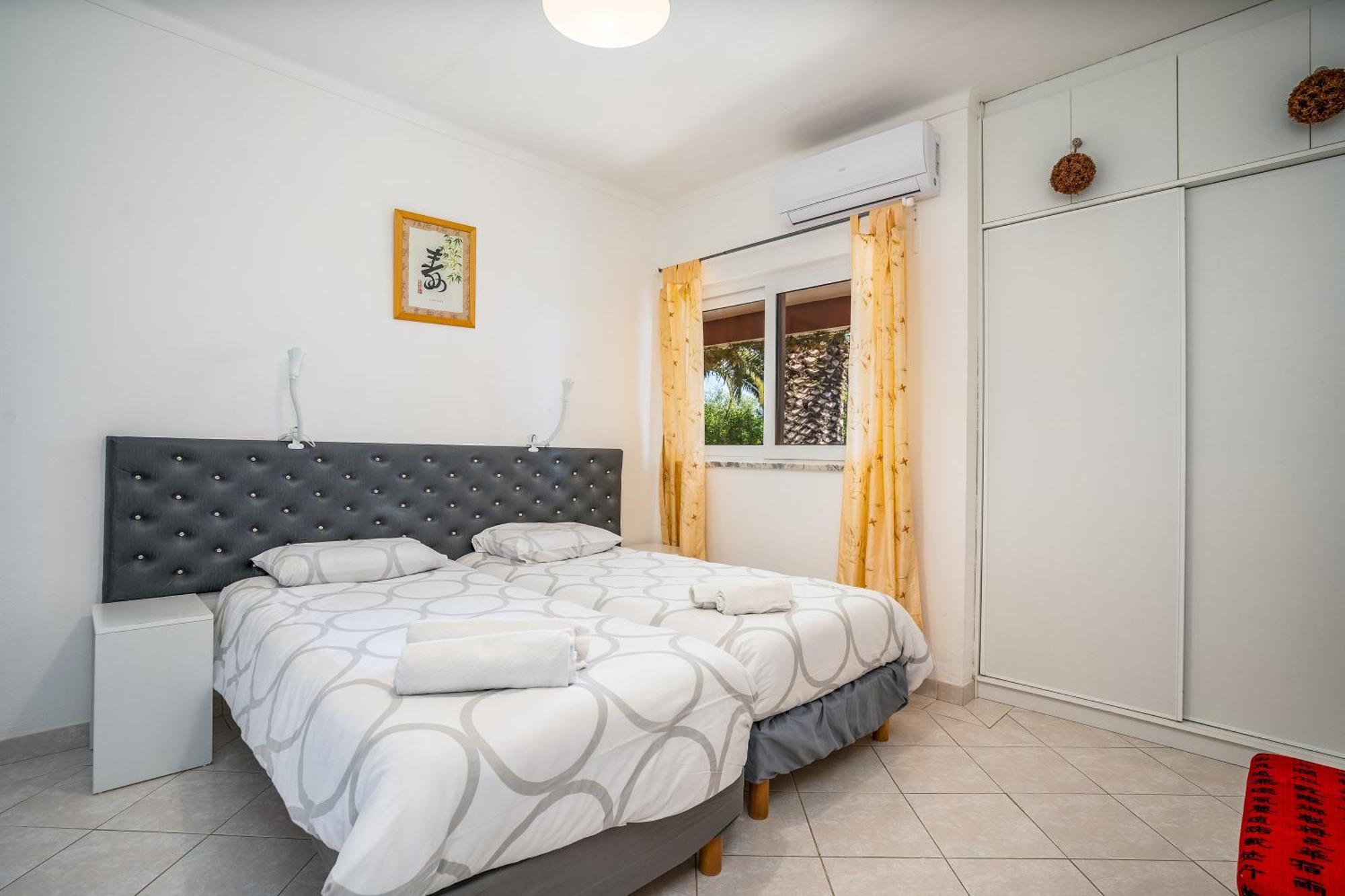 Villa Paradis - Quartos Pera Bagian luar foto